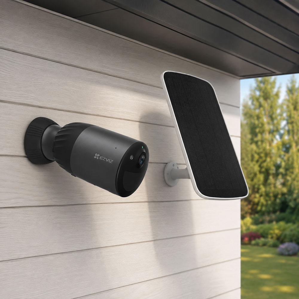 EZVIZ BC1C Pro 4K avec panneau solaire
