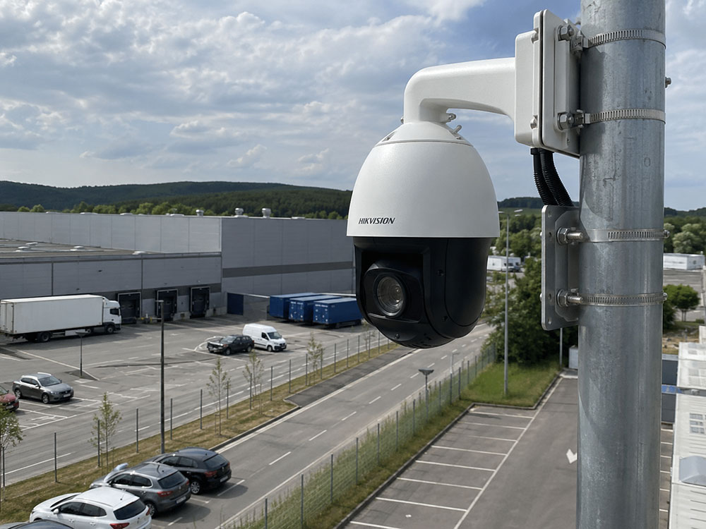 Caméra PTZ surveillance parking